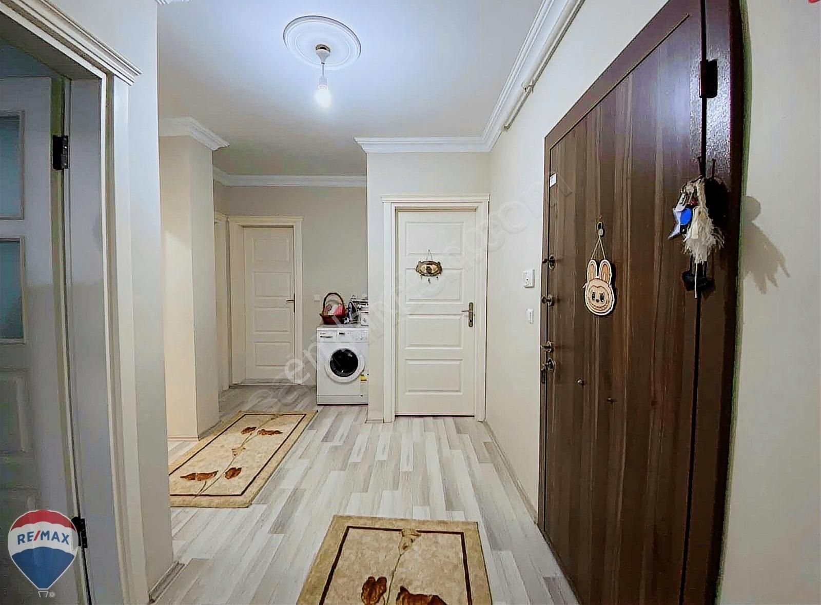 Remax Canan Günay Serdivan 32 Evler Satılık 3+1 Daire - Görsel 3
