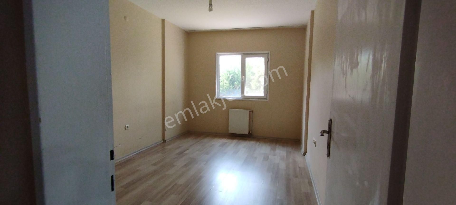 Sakarya Zümrüt Emlak'tan Adapazarı Korucuk Mahallesinde 3+1, 105 M2 Kiralık Daire - Görsel 17