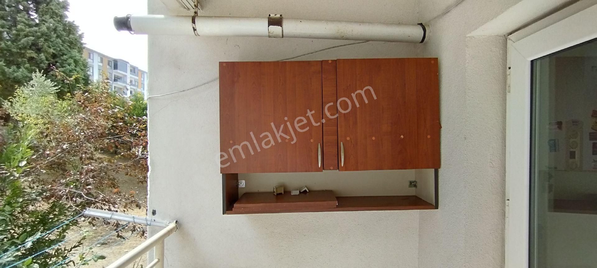 Sakarya Zümrüt Emlak'tan Adapazarı Korucuk Mahallesinde 3+1, 105 M2 Kiralık Daire - Görsel 12