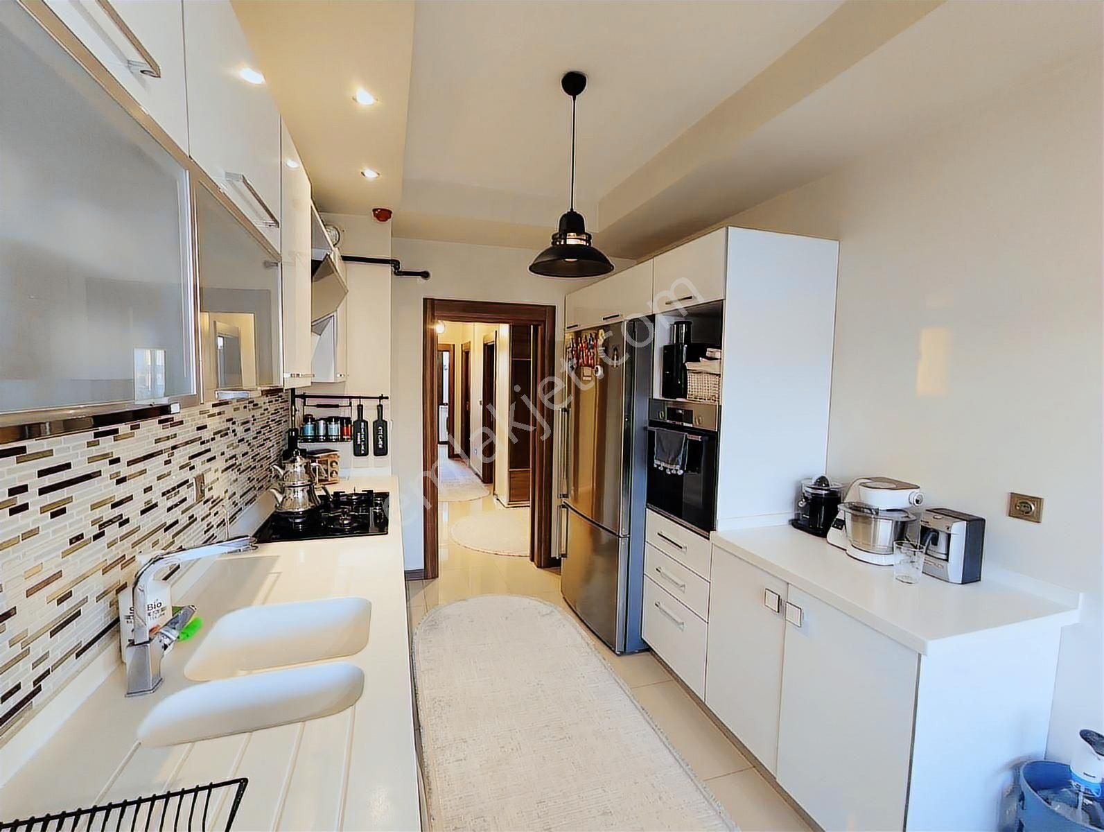 Kınaş Koru Sitesi | 7/24 Güvenlik | Kapalı Havuz |önü Açık 3,5+1