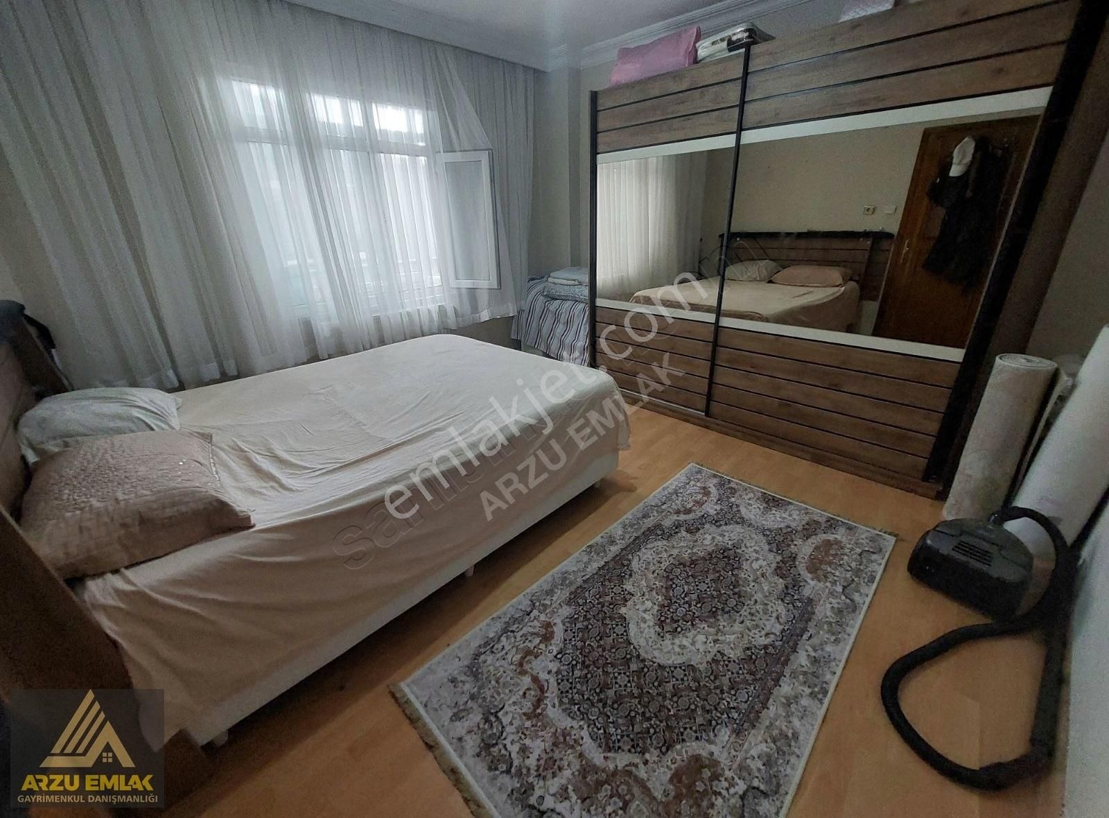 Arzu Emlaktan Yunusemre Mah Satılık 3+1 İki Balkonlu 1.katdaire - Görsel 27