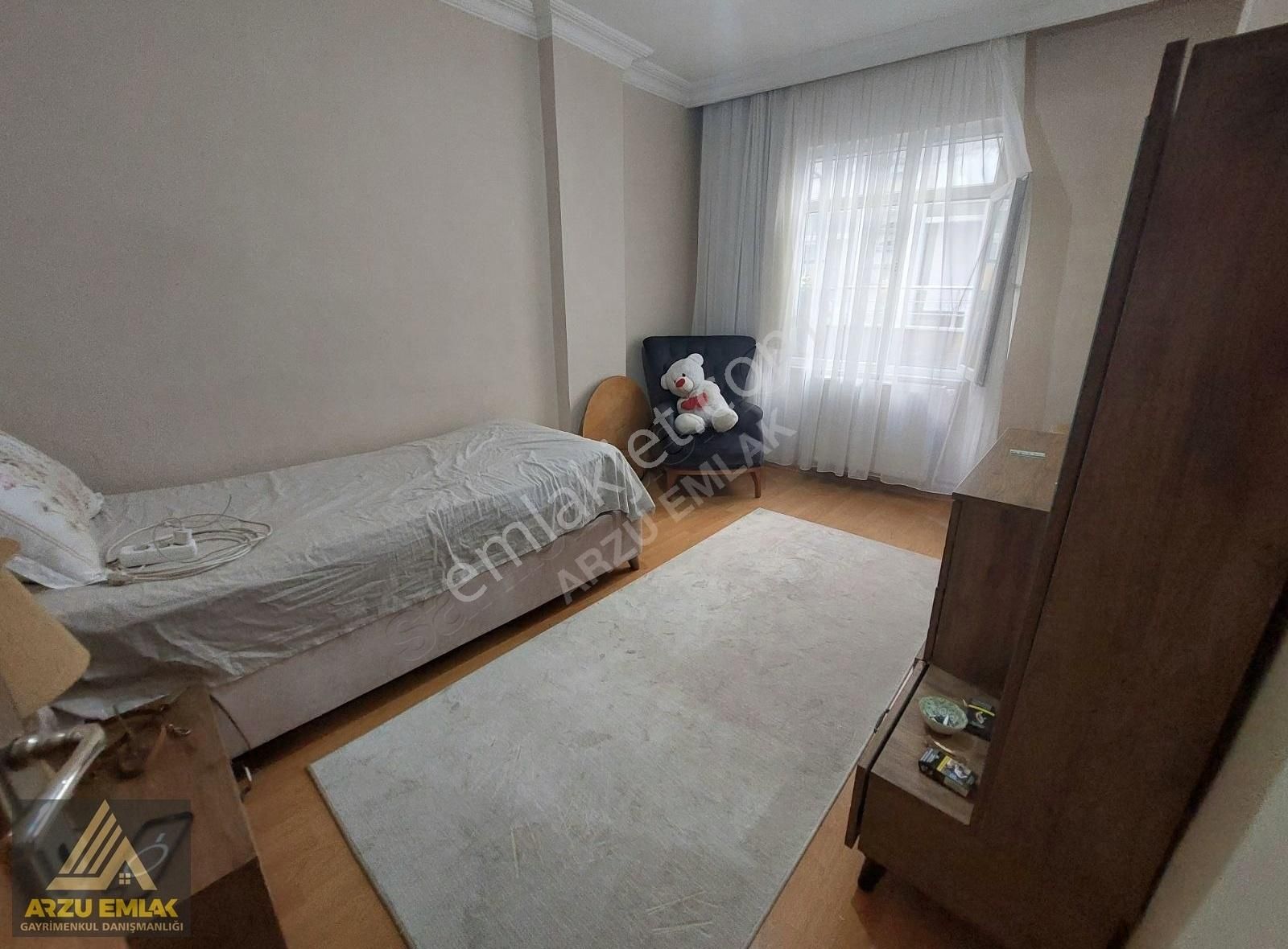 Arzu Emlaktan Yunusemre Mah Satılık 3+1 İki Balkonlu 1.katdaire - Görsel 15