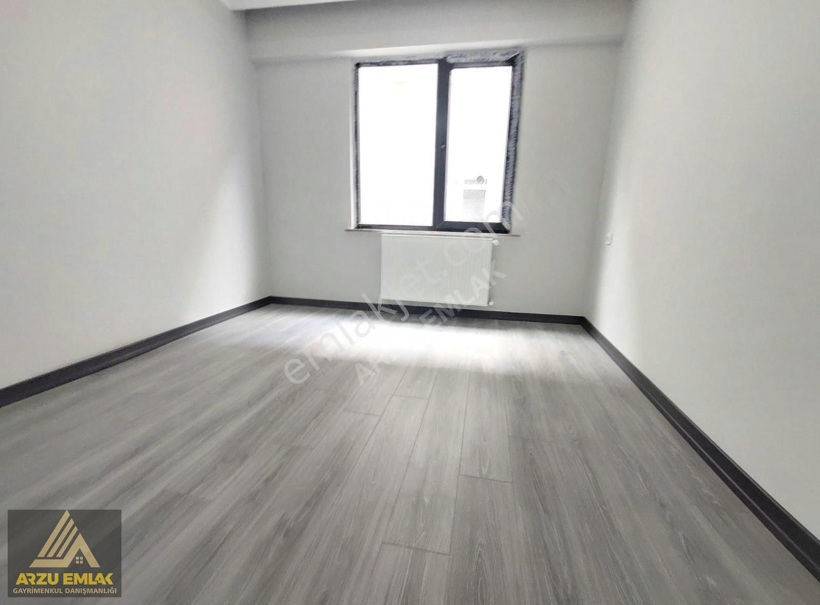 Arzu Emlaktan Zübeydehanım Mah Satılık 2+1 Sıfır 1.kat Daire - Görsel 12