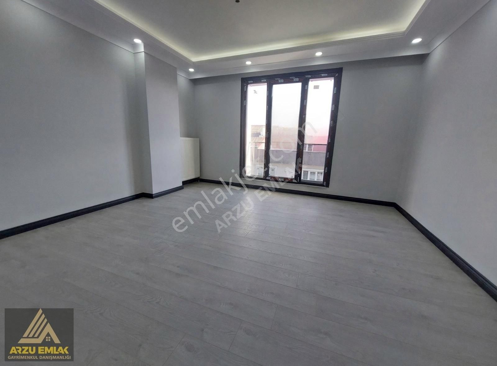 Arzu Emlaktan Gazi.mah Satılık 4.kat 2+1asansörlü Balkonlu Daire - Görsel 8