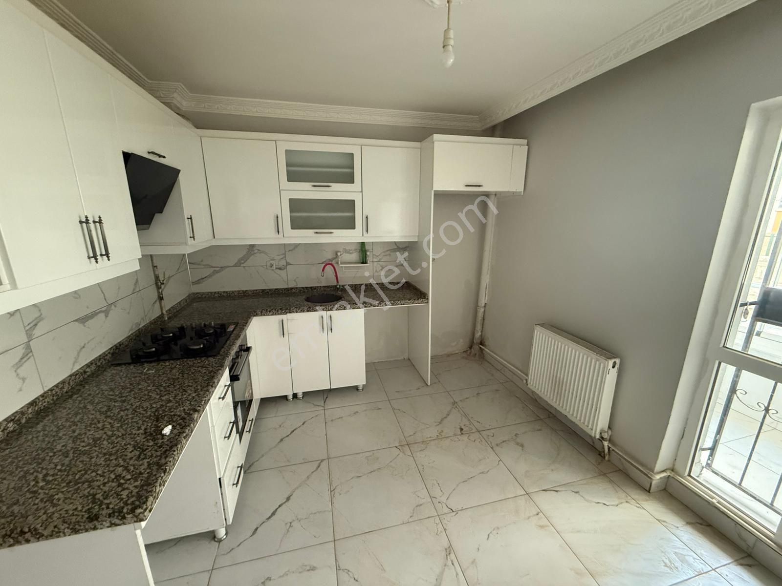 Bu Fiyata 3+1 Yeni Bina Dairegenis Güzel Lokasyonda - Görsel 2