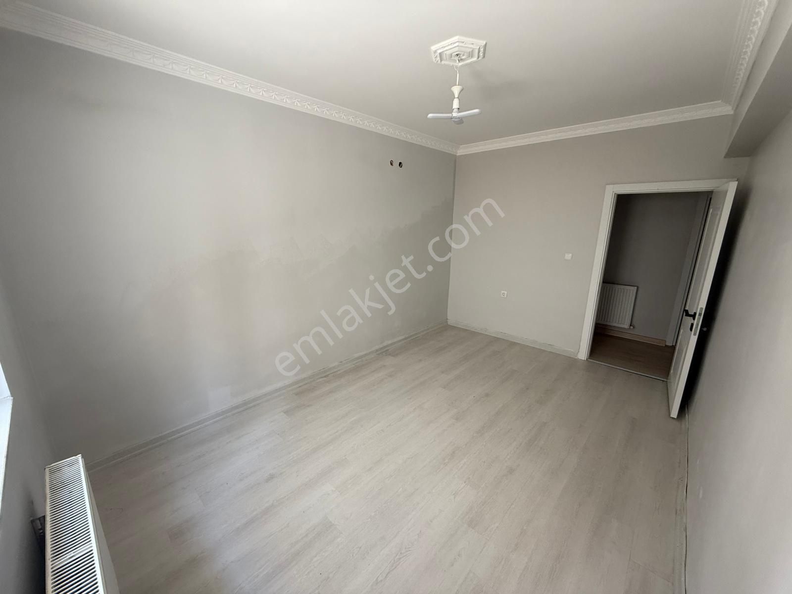 Bu Fiyata 3+1 Yeni Bina Dairegenis Güzel Lokasyonda - Görsel 5