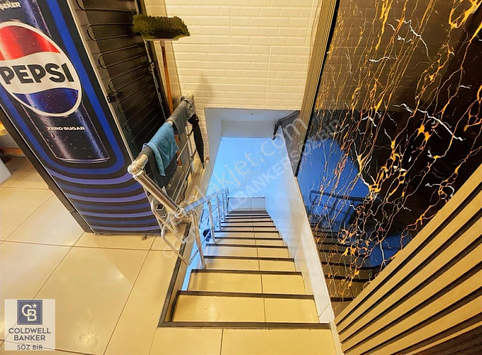 Ümraniye Namık Kemal Mahallesi Nde Cadde Üzeri Satılık Dükkan - Görsel 6