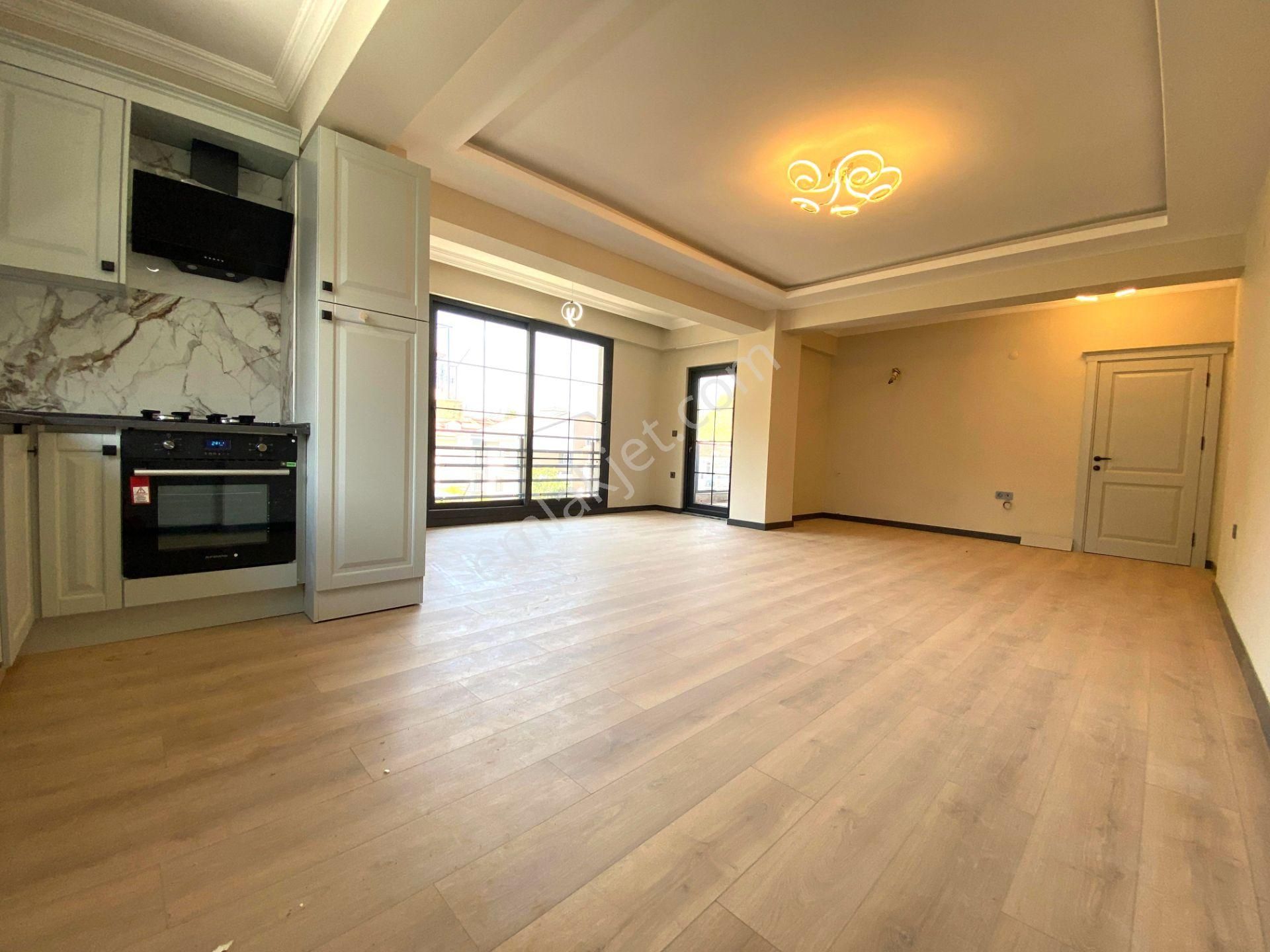 Goldhouse Dan Satılık Daire Taşyaka Da Lüks Asansörlü 2+1 Dubleks