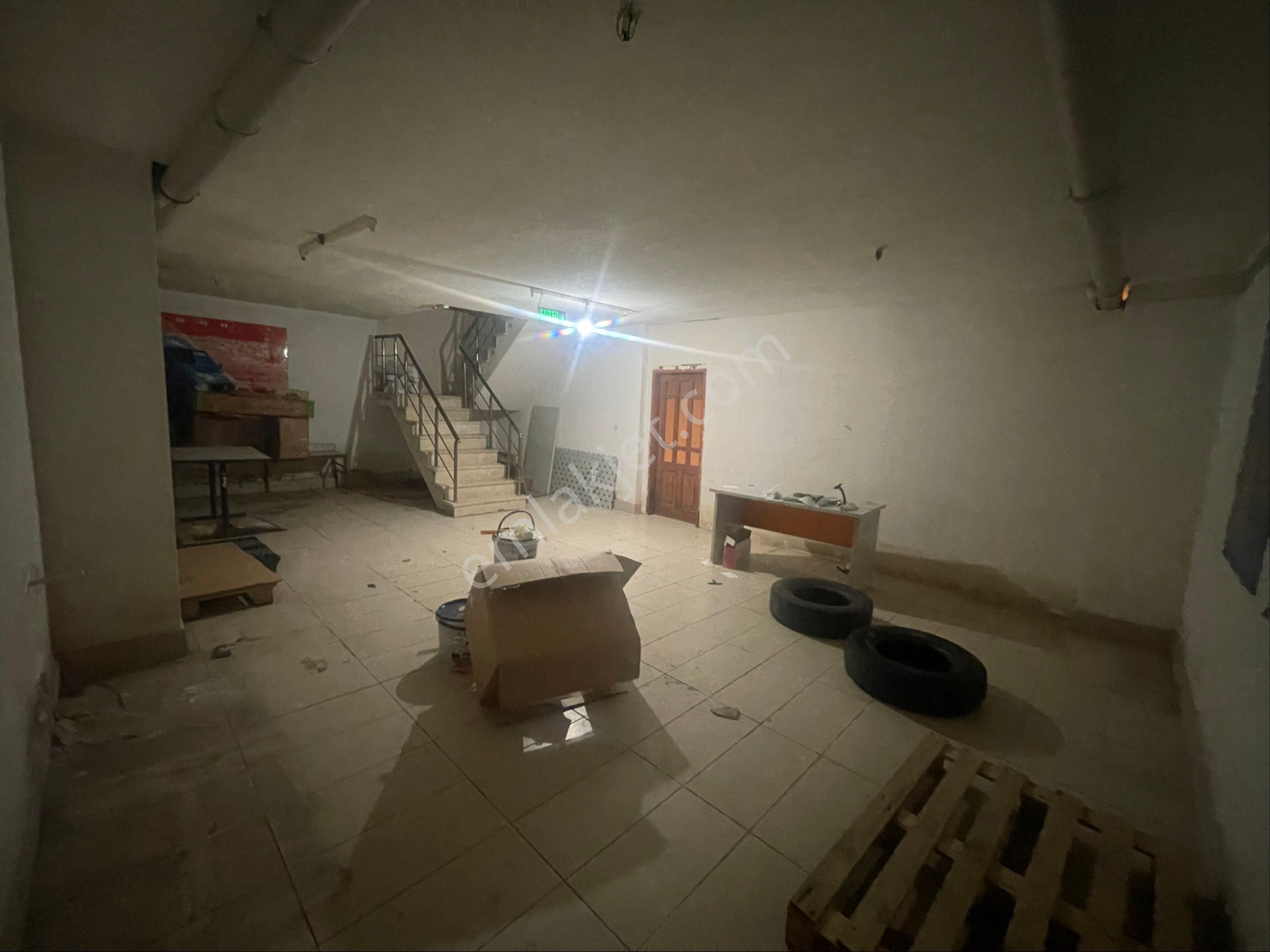 Kağıthane Merkezde Ana Caddede Kurumsal Kiracılı Mağaza - Görsel 10