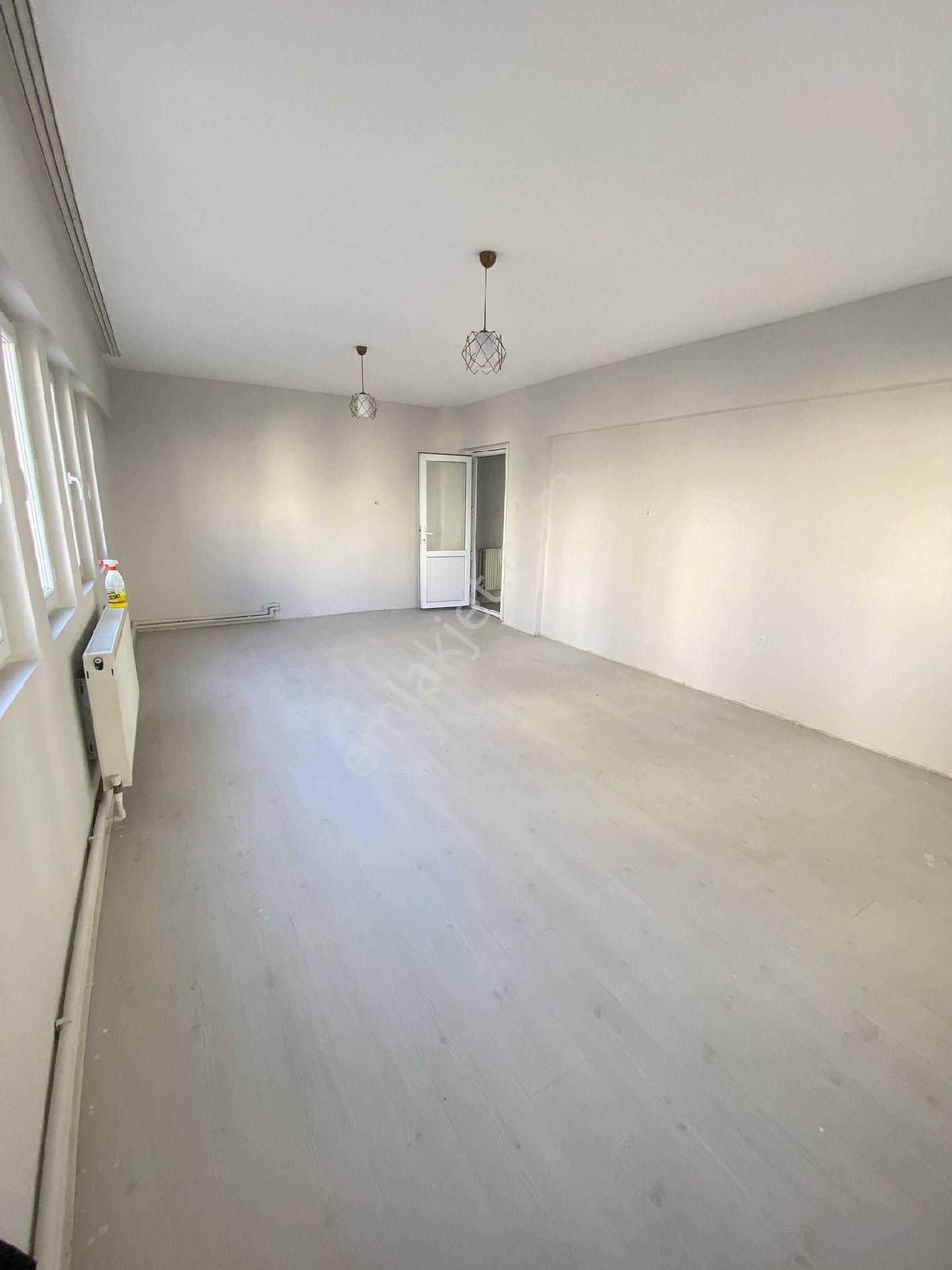 Sıra Kapılarda Satılık 3+1 Daire - Görsel 2