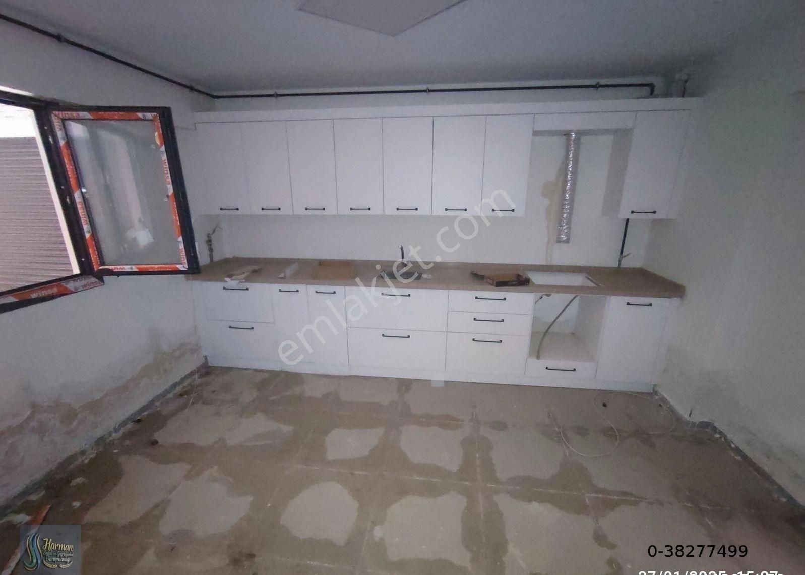 Batıkent'te Anahtar Teslim Sıfır Satılık İskanlı Villa - Görsel 14