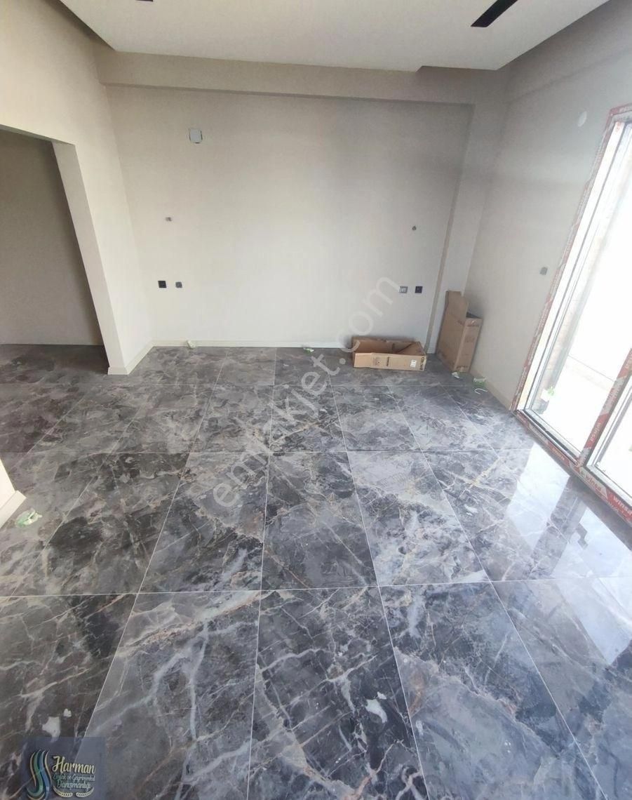Batıkent'te Anahtar Teslim Sıfır Satılık İskanlı Villa - Görsel 15