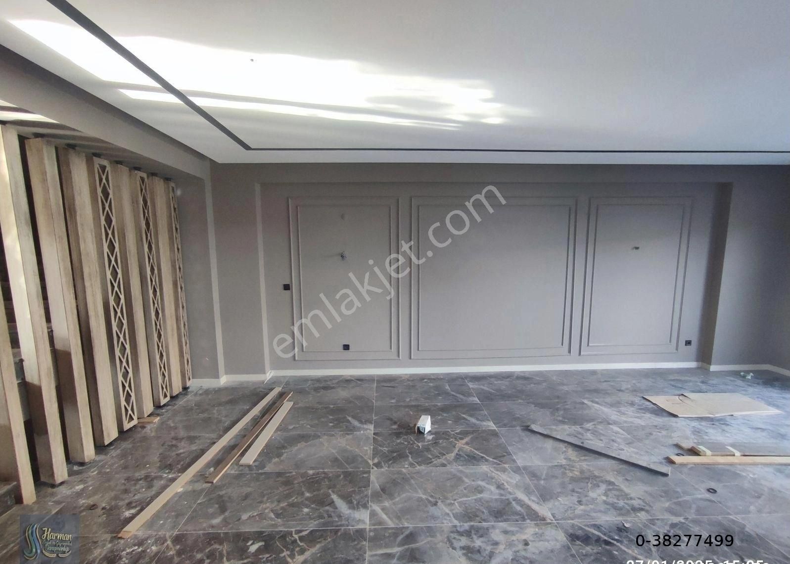 Batıkent'te Anahtar Teslim Sıfır Satılık İskanlı Villa - Görsel 3