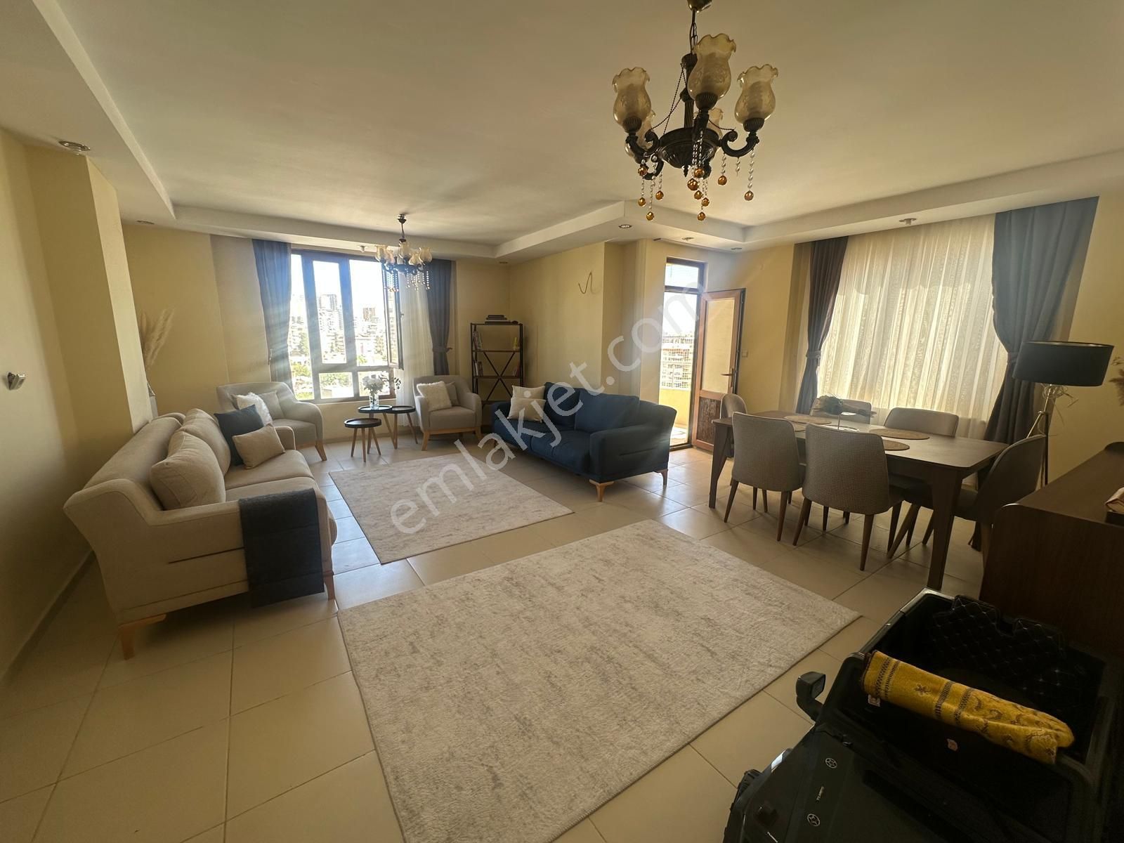 Yaşarsoy Gyo'dan K.köprü D.bakır Yol Üstü 4+1 Kiralık Daire