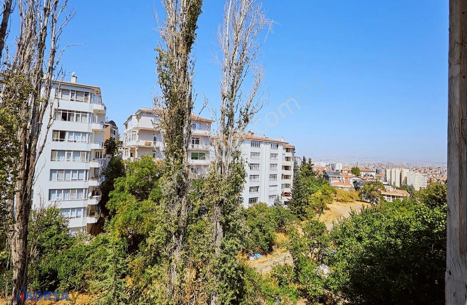 Büyükesat Mahallesi'nde 4+1 Full Yapılı Kiralık Daire