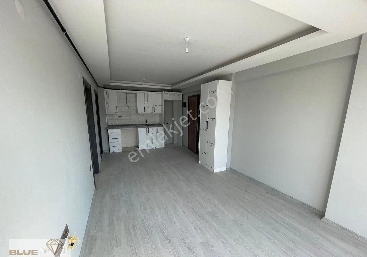 Körfezde Yatırımlık 1+1 Deniz Manzaralı Daire