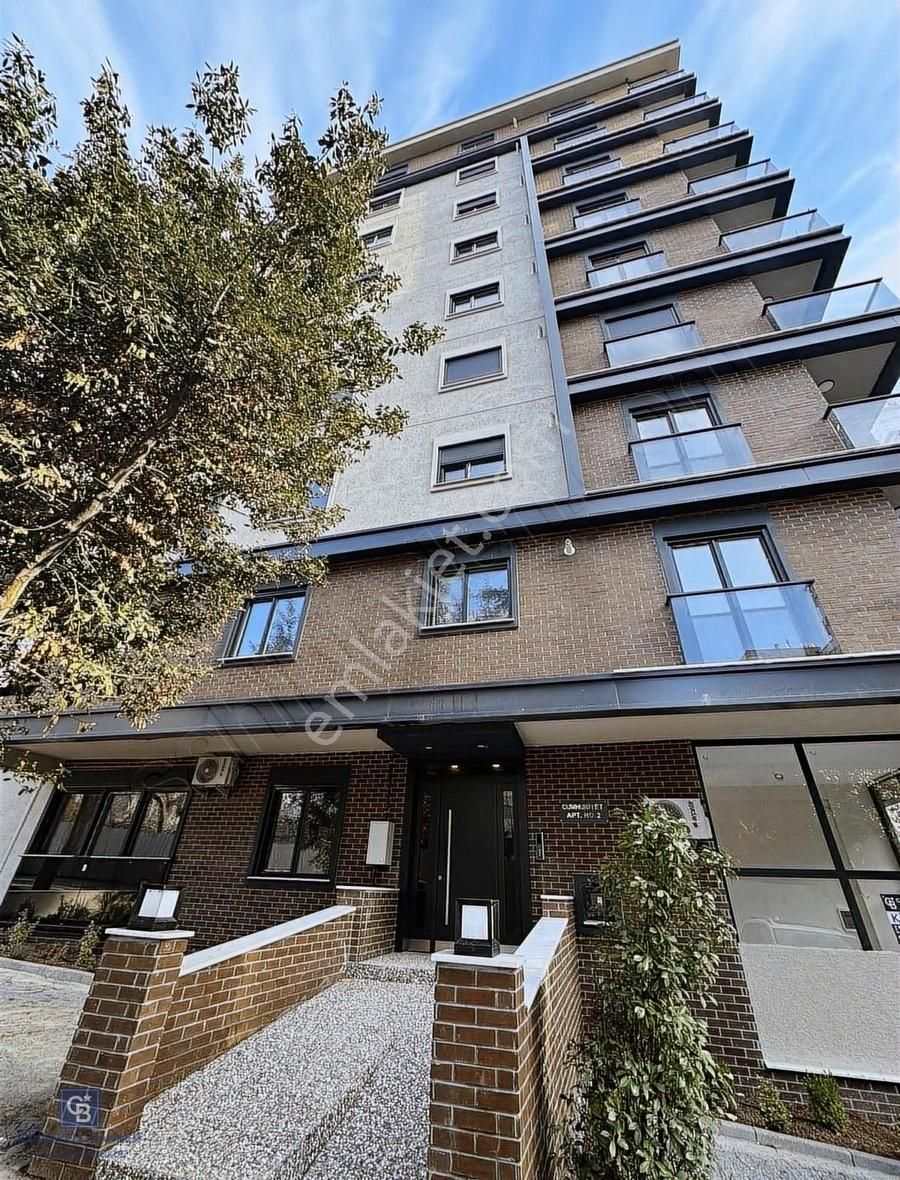 Avcı Sokak Da Açık Mutfak Net 75 M2 Kiralık 2+1 "0" Bina