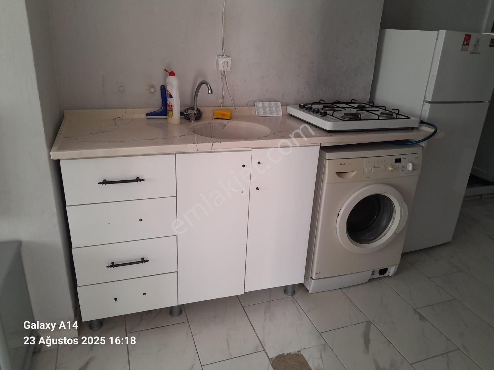 Süleyman Demirelde Site İçinde 1+1 Eşyalı Daire