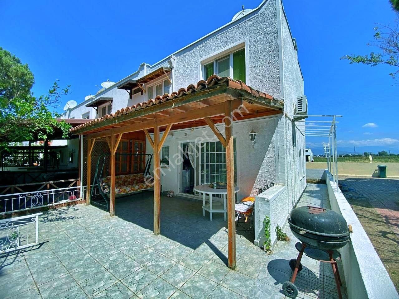 Uytundan Ören Ayaklı'da Denize Sıfır Site İçerisinde 2+1 Villa