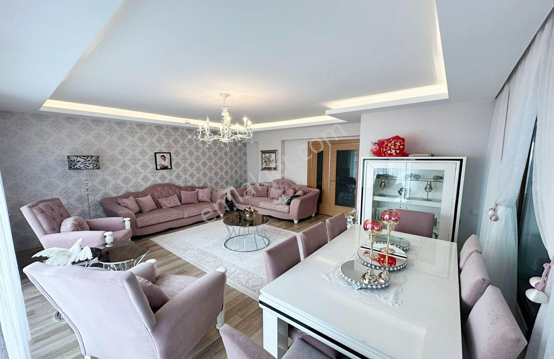 Seyir Evlerde Güney Cephe Teras Balkonlu Krediye Uygun 3+1