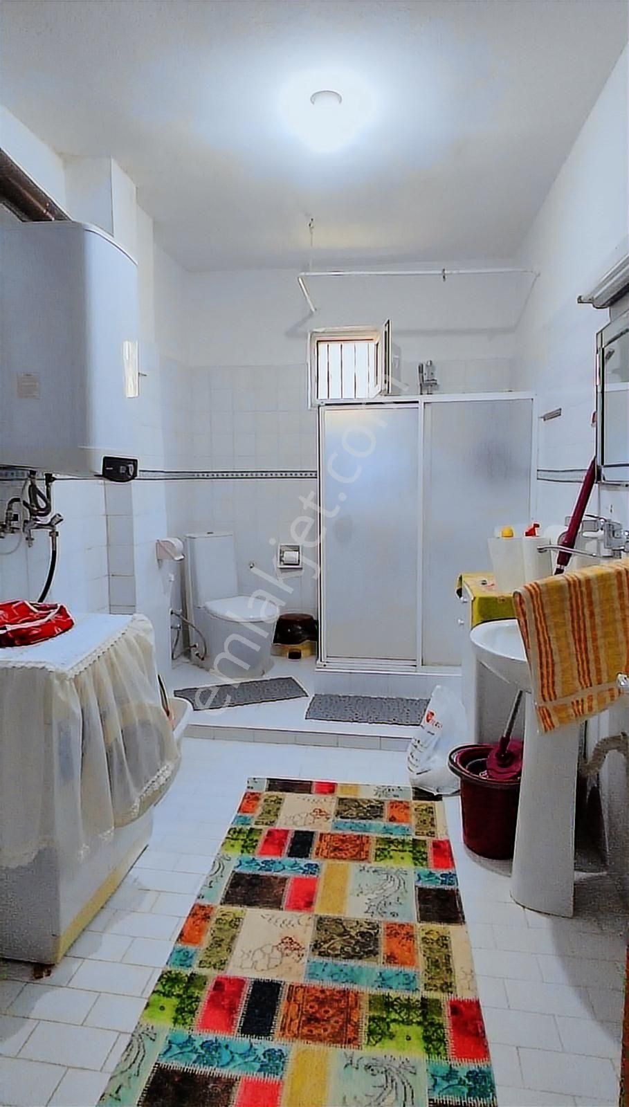 Bursa, İznik Gölü Manzaralı Üç Katlı Bağ Evi Ve Bahçesi - Görsel 16