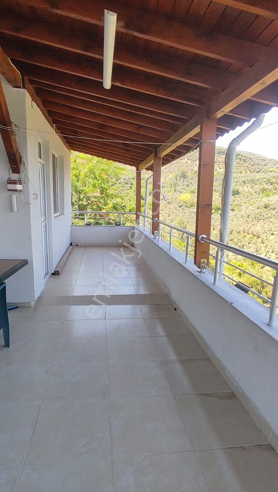 Bursa, İznik Gölü Manzaralı Üç Katlı Bağ Evi Ve Bahçesi - Görsel 21