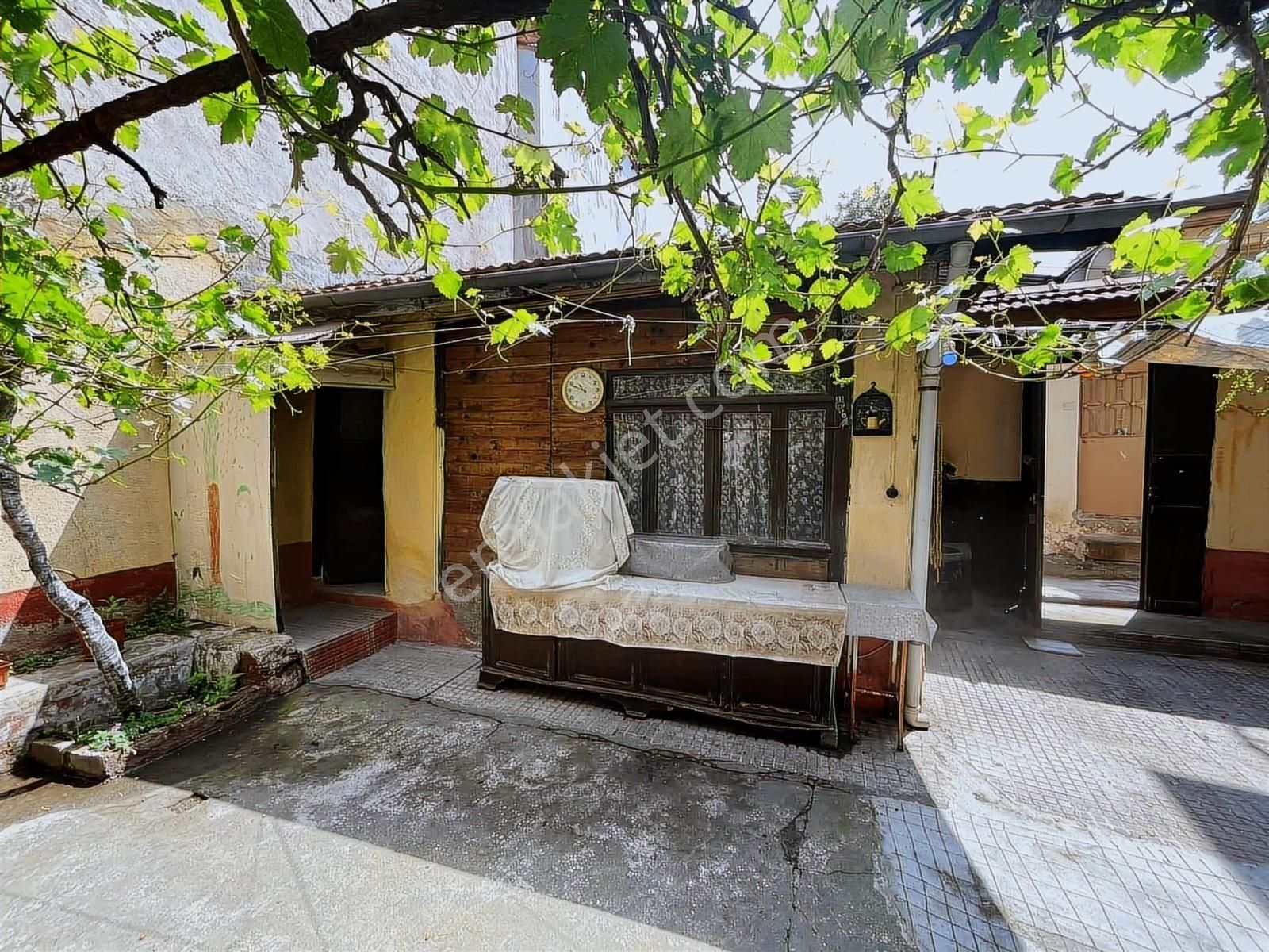 Bursa Tuzpazarında Satılık 118 Yıllık Tarihi Eser Ev - Görsel 2