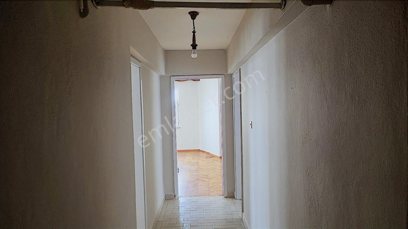 Bursa Altıparmak'ta 3+1 Bakımlı Ara Kat Satılık Daire - Görsel 15