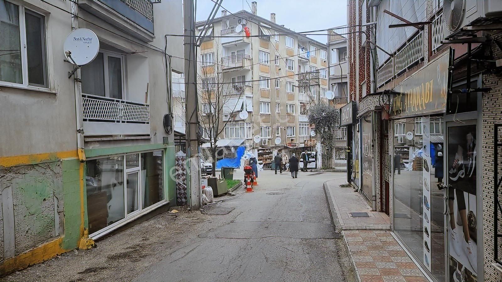 Bursa Altıparmak'ta 3+1 Bakımlı Ara Kat Satılık Daire - Görsel 14