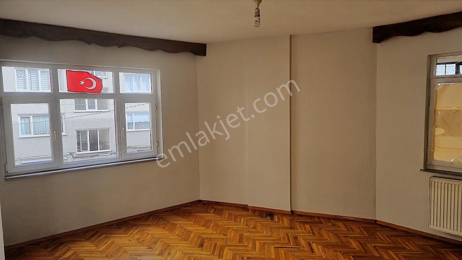 Bursa Altıparmak'ta 3+1 Bakımlı Ara Kat Satılık Daire - Görsel 2