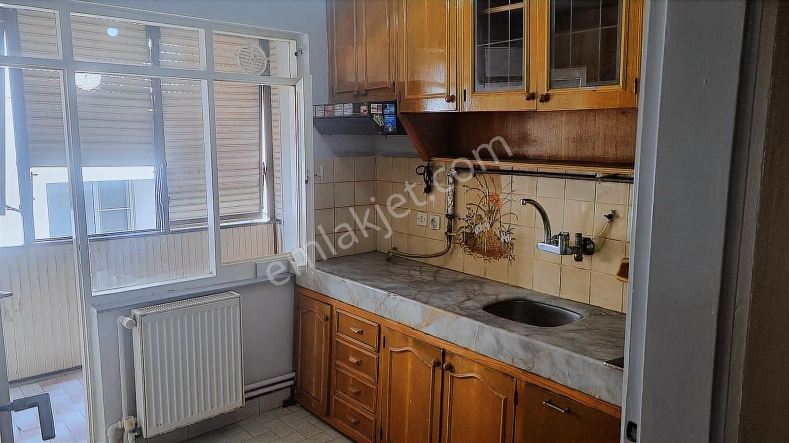 Bursa Altıparmak'ta 3+1 Bakımlı Ara Kat Satılık Daire - Görsel 5