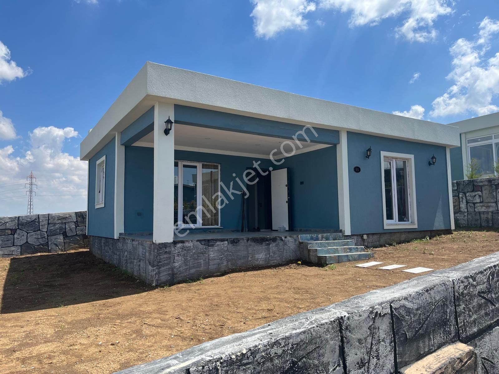 Bahçeli Müstakil Satılık Ev - Görsel 2