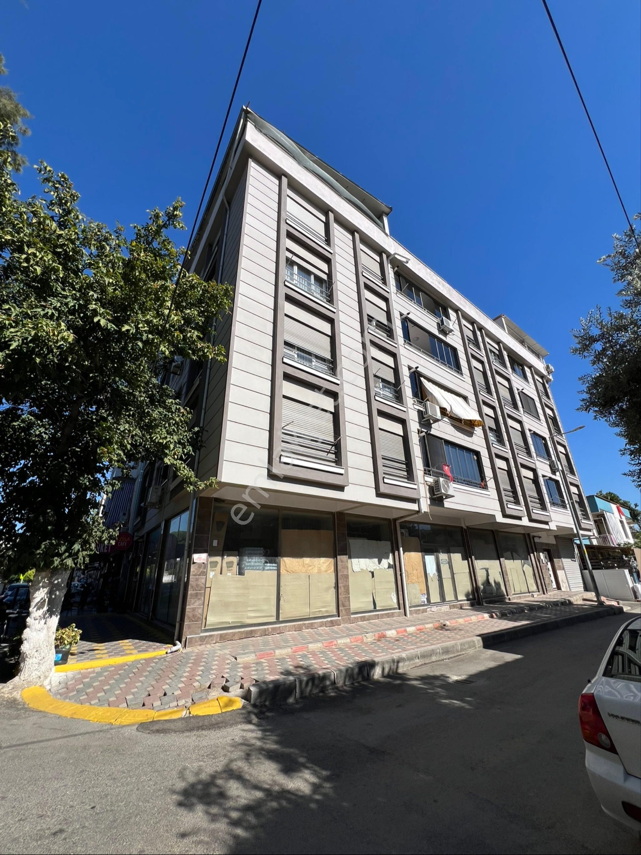 Muratbey Mahallesi 4+1 Çatı Dubleks Satılık Daire