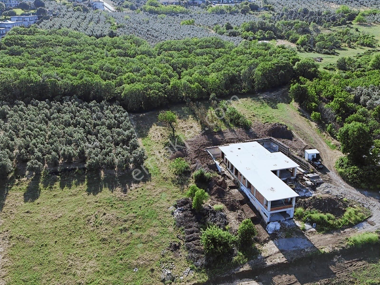 Bademlide Muhteşem Bir Villa Arsası - Görsel 2