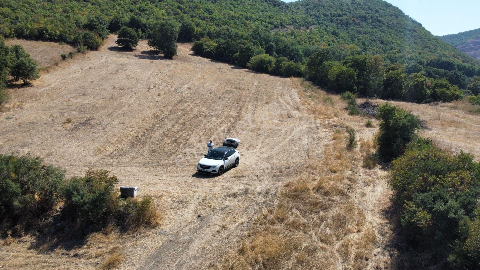 Bursa Nilüfer Akçalar'da Göl Manzaralı Satılık Yatırımlık Arazi - Görsel 16