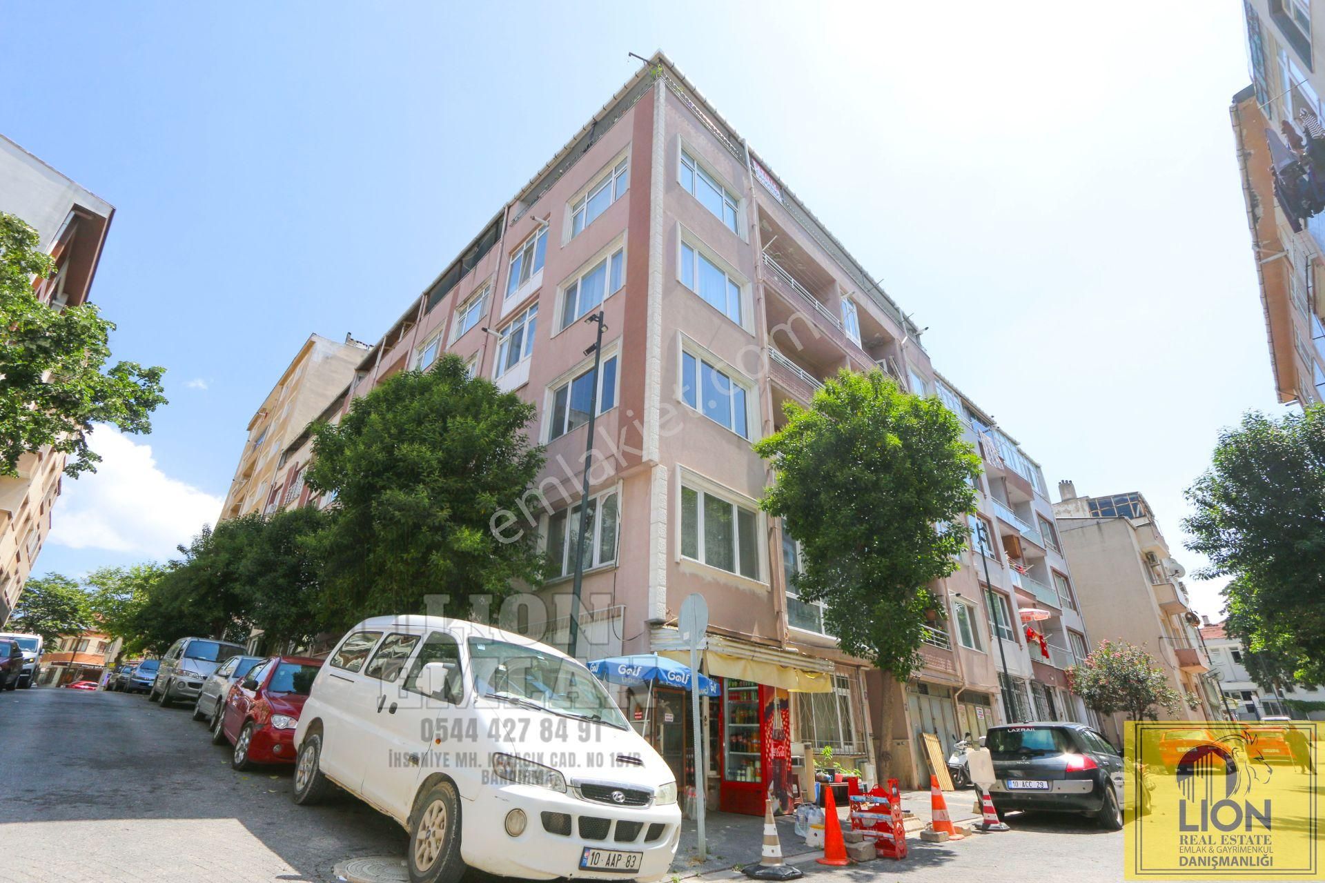 Bandırma İhsaniye'de Balkonlu,arakat Kiralık Geniş 2+1 Daire