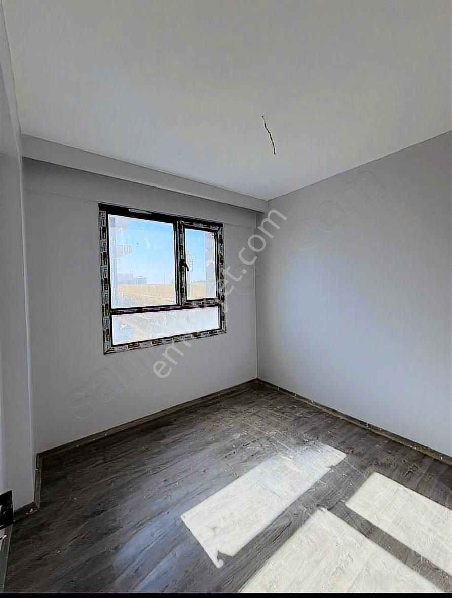 Karen Den Teknokent E Satılık 2+1 Yüksek Giriş
