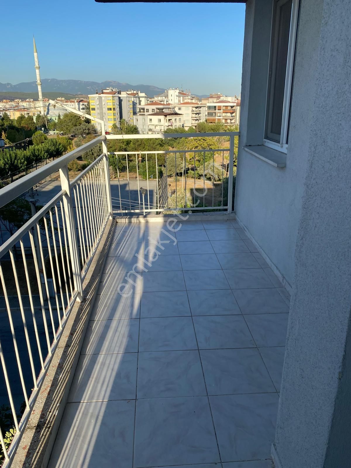 Koyuncu Group Tan Gaziemir Irmak Mahallesı Kıralık Sıte Icınde 3+1 - Görsel 7