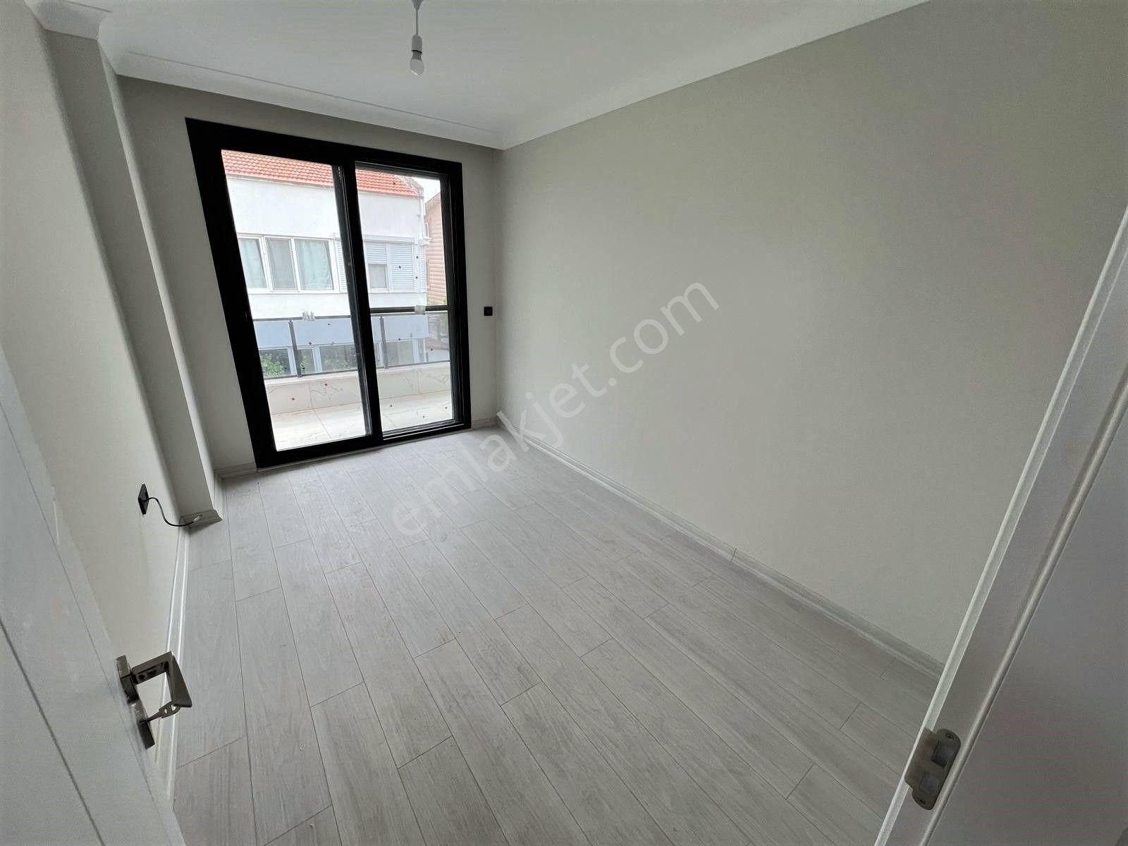 Aras Emlaktan Akçayda Denize 200 Metre 3+1 Tripleks Villa - Görsel 24