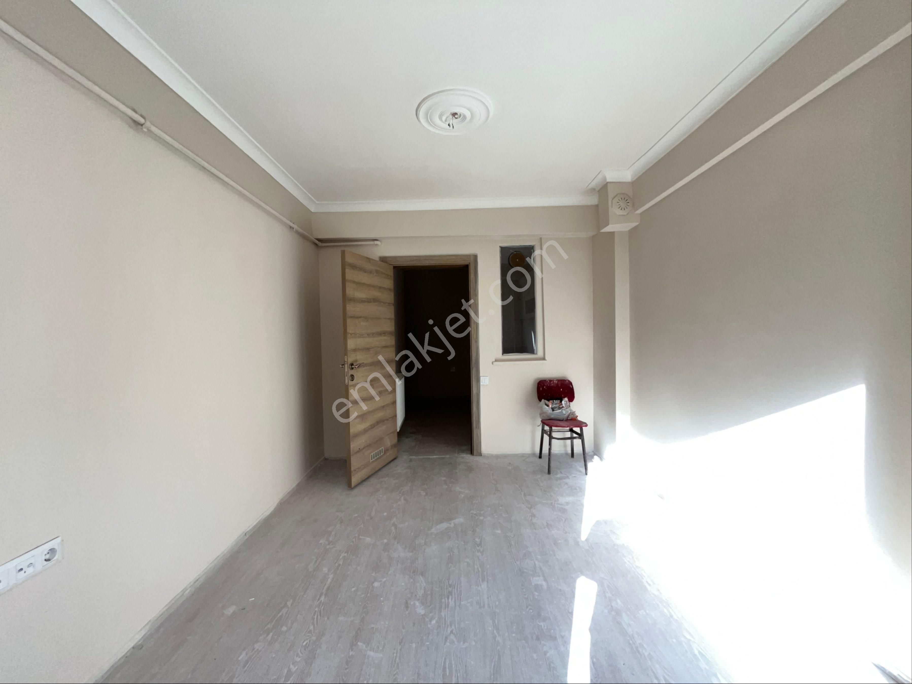 Esgyo'dan Adalarda, Porsuğa 1 Dk Yürüme Mesadesin De 1+1 Daire - Görsel 15