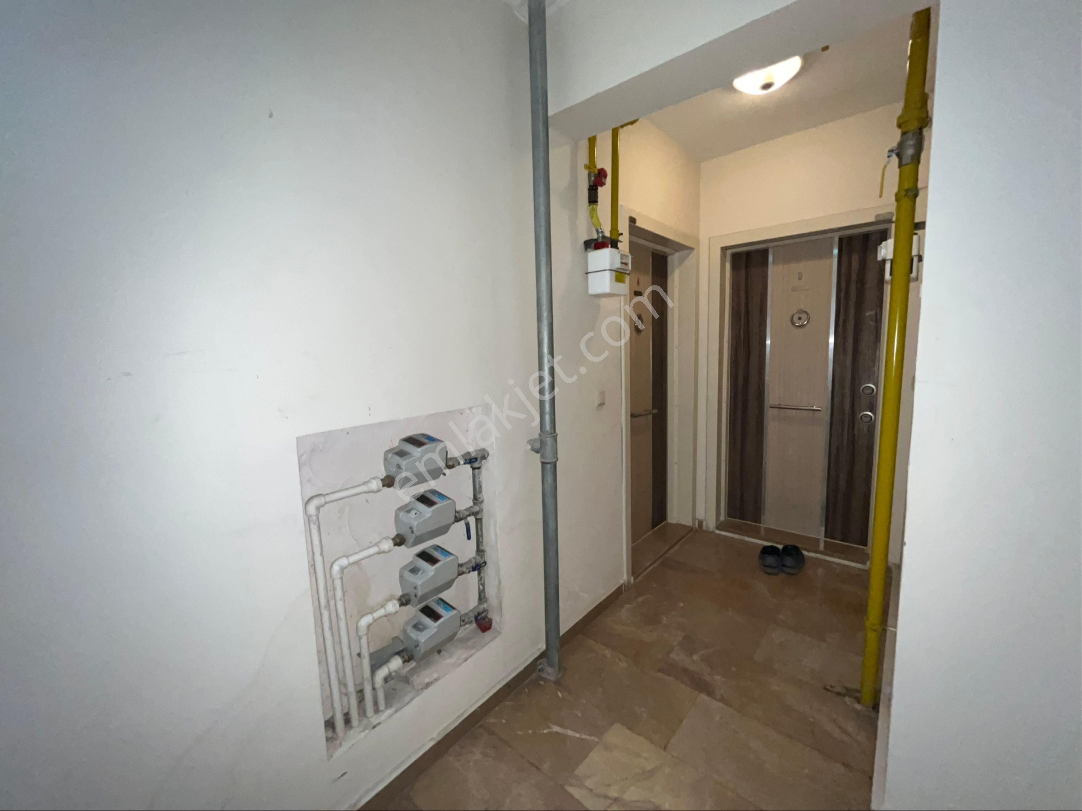 Esgyo'dan Adalarda, Porsuğa 1 Dk Yürüme Mesadesin De 1+1 Daire - Görsel 6