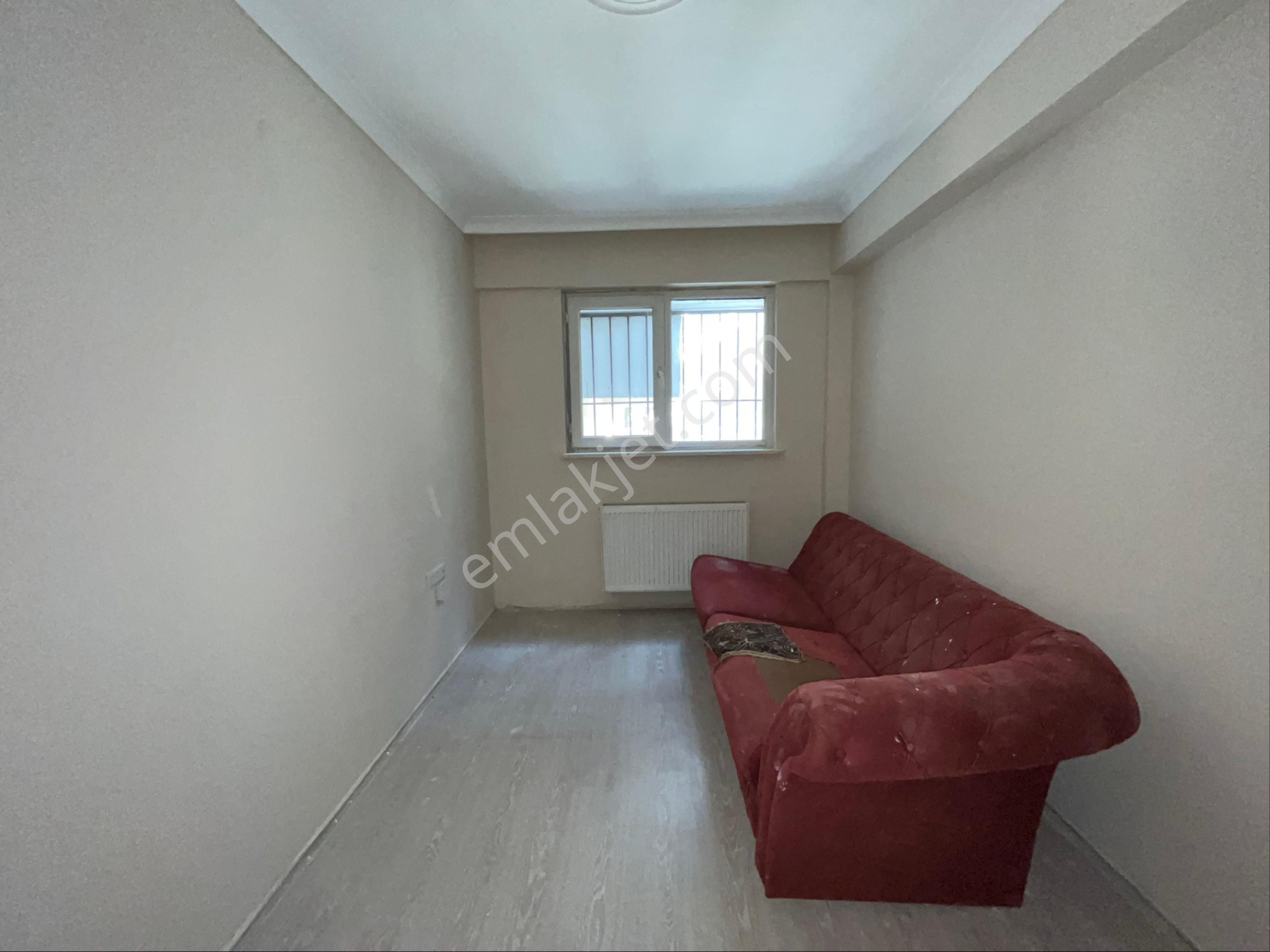 Esgyo'dan Adalarda, Porsuğa 1 Dk Yürüme Mesadesin De 1+1 Daire - Görsel 9