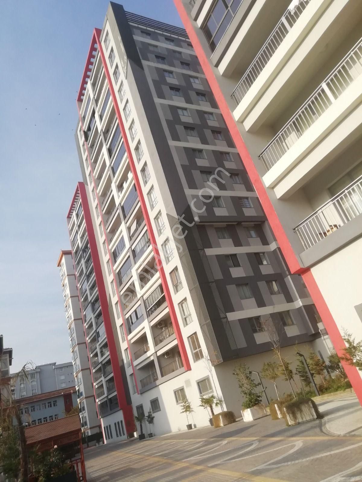Avc Emlak'tan Göl Plus Sitesinde 2+1 Eşyalı Kiralık Daire
