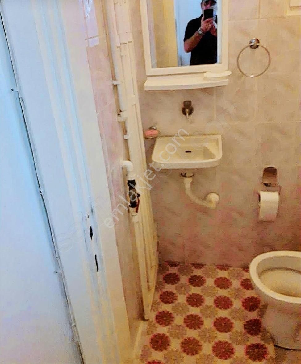 Dikmen Osmantemiz Mah. 3+1 Giriş Kat Eşyalı Kiralık Daire