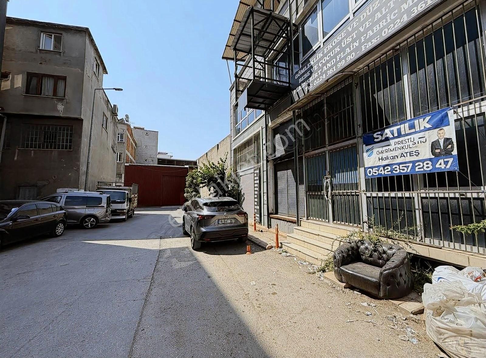 Hakan Ateş"ten Vişne Ticaret Bölgesinde Satılık Bina