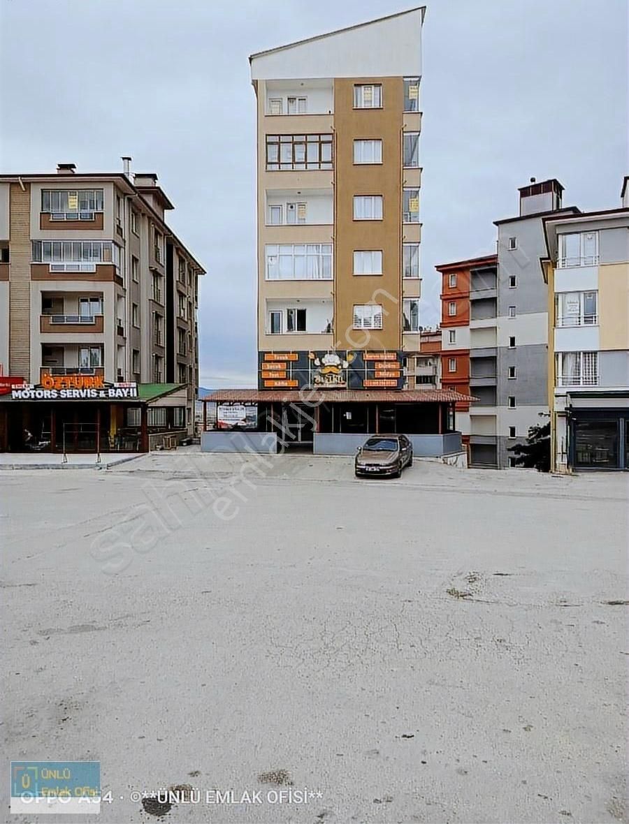 Ünlü Emlaktan Kastamonu Üniversitesi Kampüs Girişi Kiralık Daire