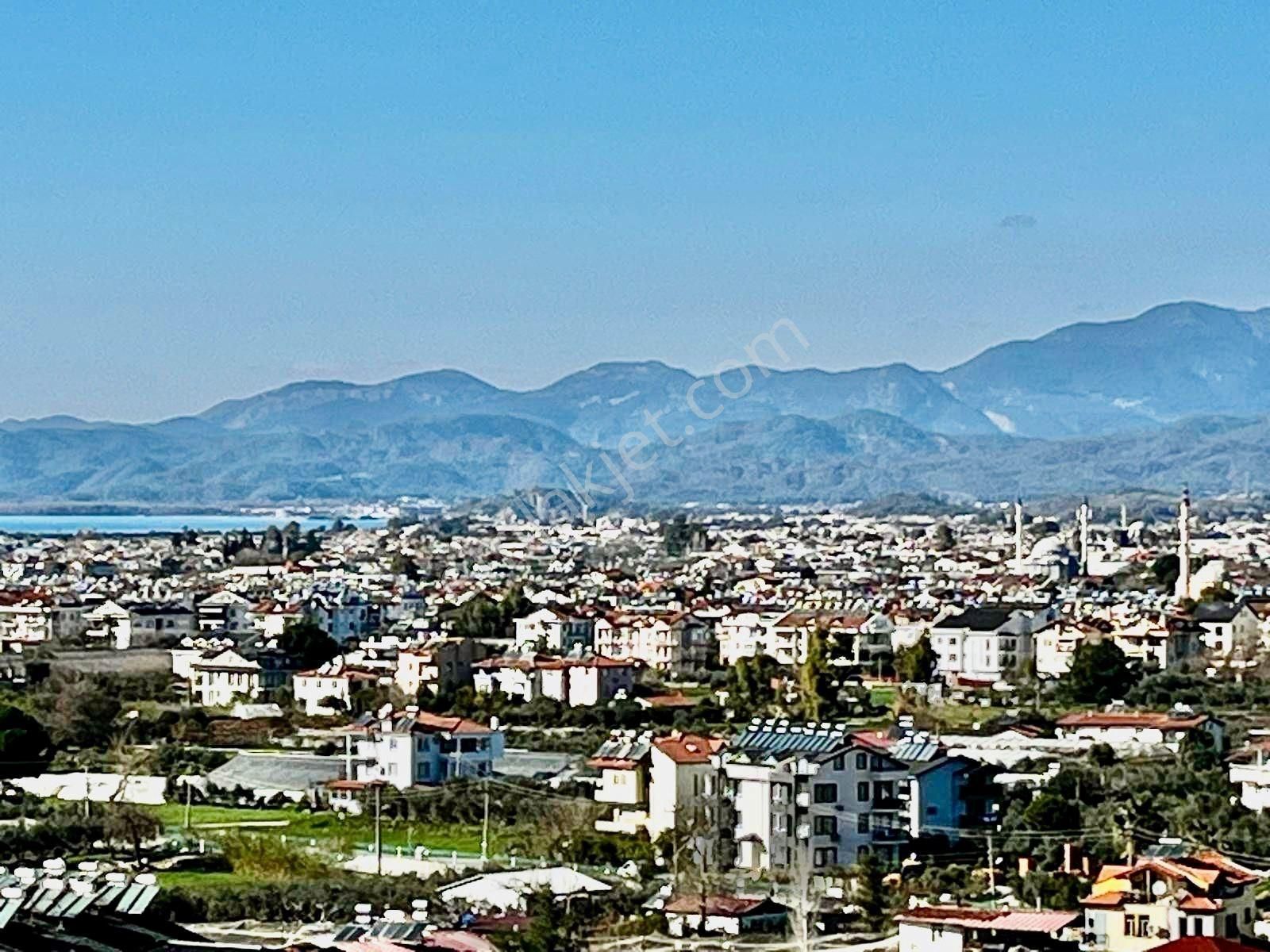 Fethiye Patlangıç’ta Panoramik Deniz Ve Şehir Manzaralı 4+1 Ferah Daire