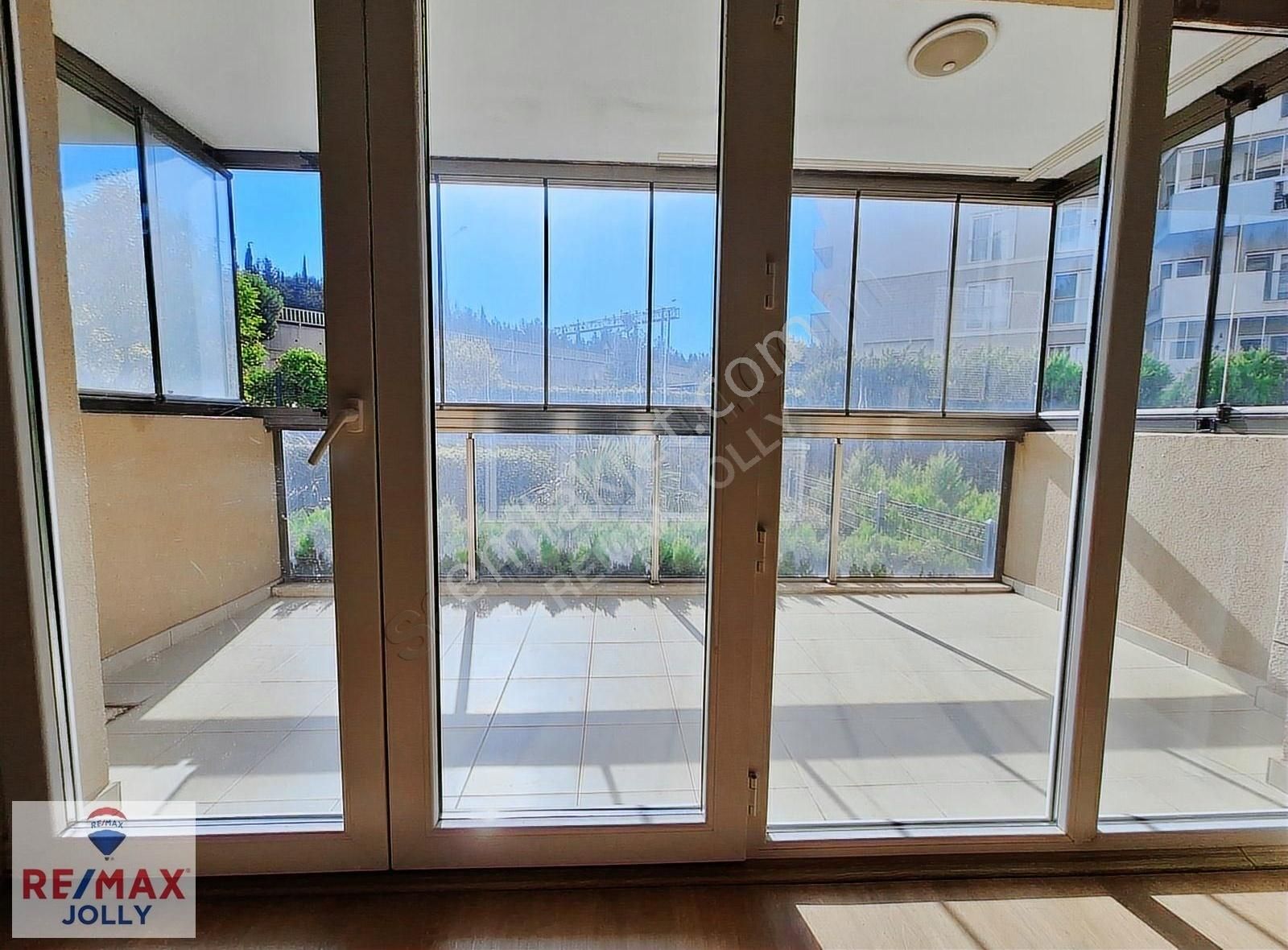 Oyak Buca 2.etap Kiralık Full Eşyalı 2+1 Daire Serdar Yakın