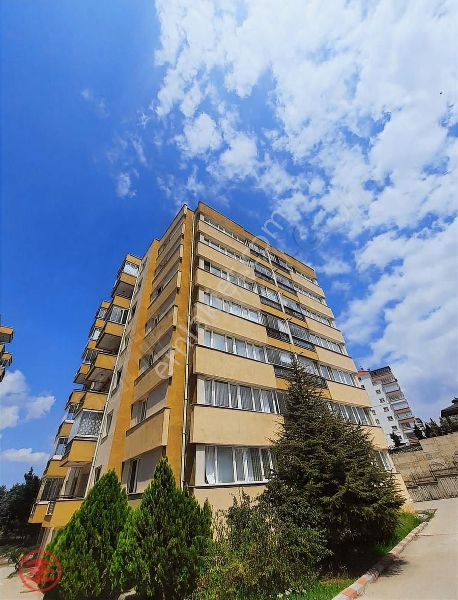 Ahi Mesut Mah._bulvar Üzeri_site İçerisinde Satılık 3+1 Daire
