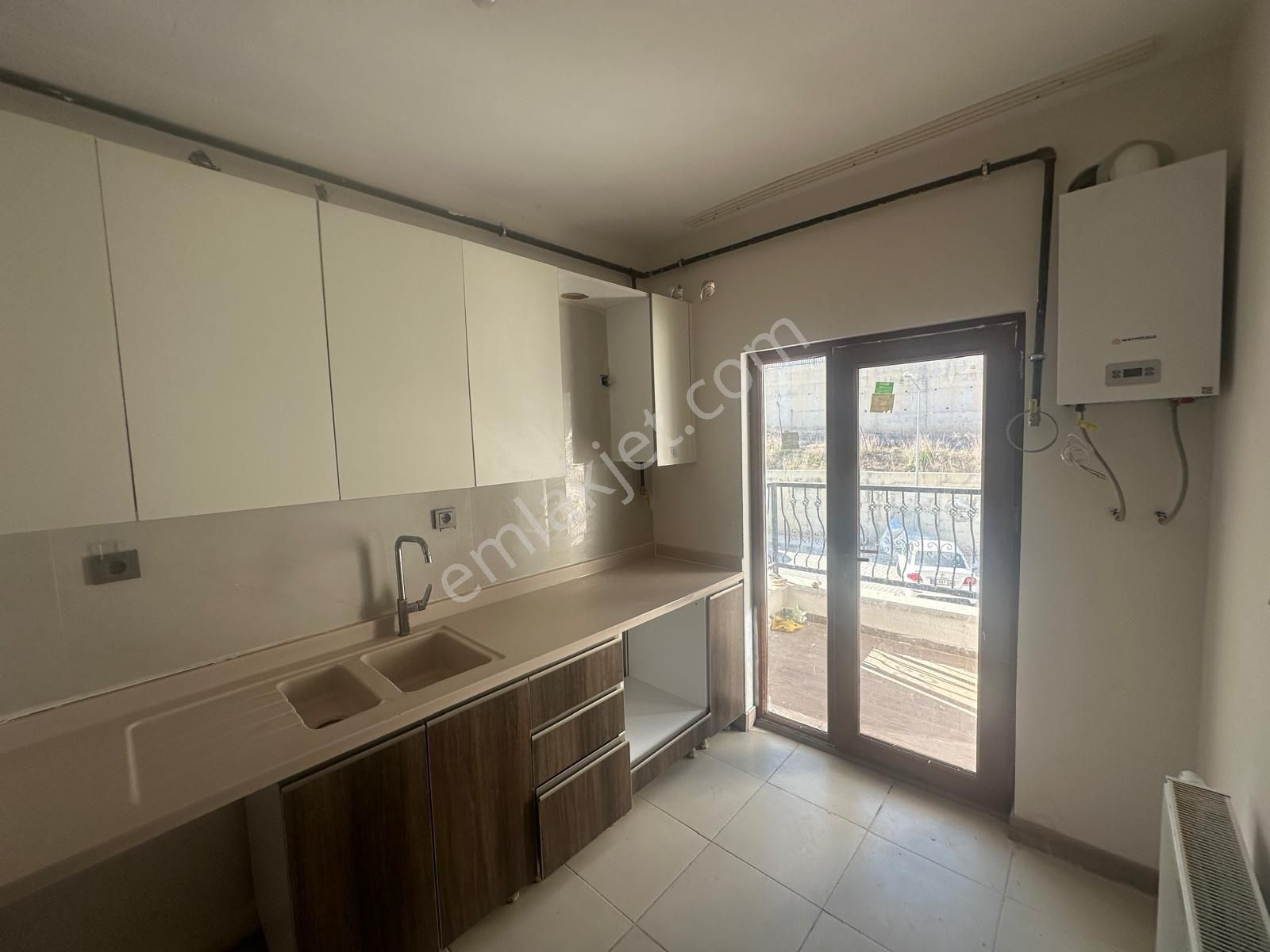 Hakem Emlak'tan Sarıçam Buruk Tokilerde 3+1 Kapalı Mutfakçamaşır Odalıborçsuz Satılık Daire - Görsel 2